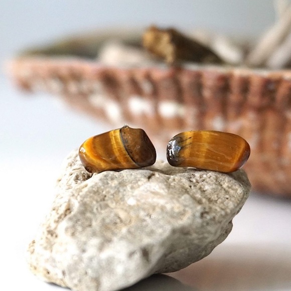 New Handmade Raw Natural Tumbled Tiger Eye 925 Sterling Silver Stud Earrings - Picture 3 of 11